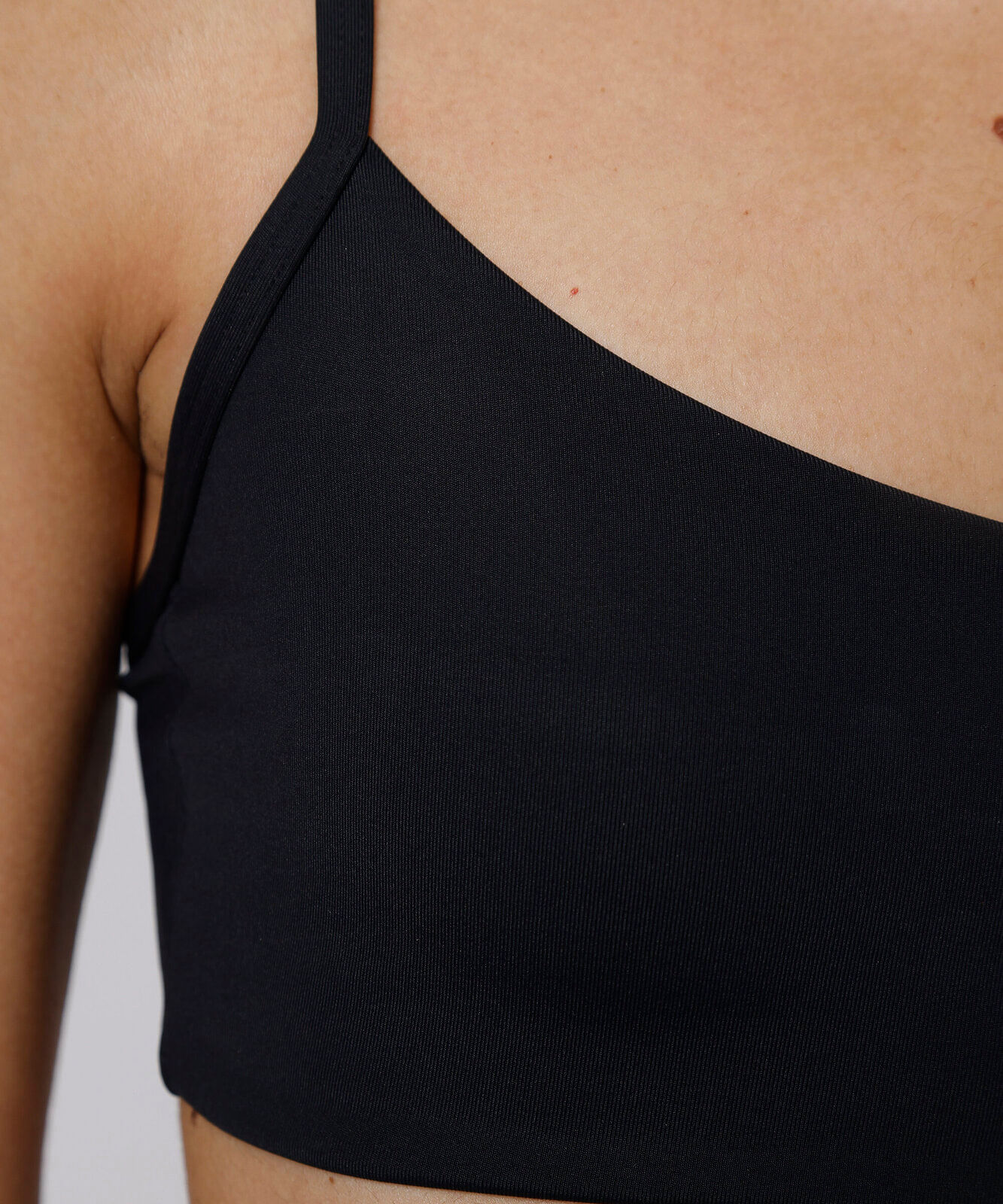top esportivo feminino alça fina mindset giomei preto
