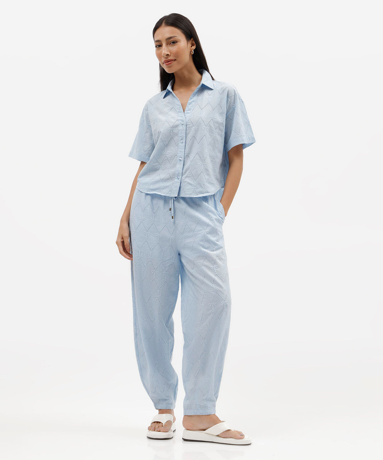 camisa feminina de laise manga curta azul