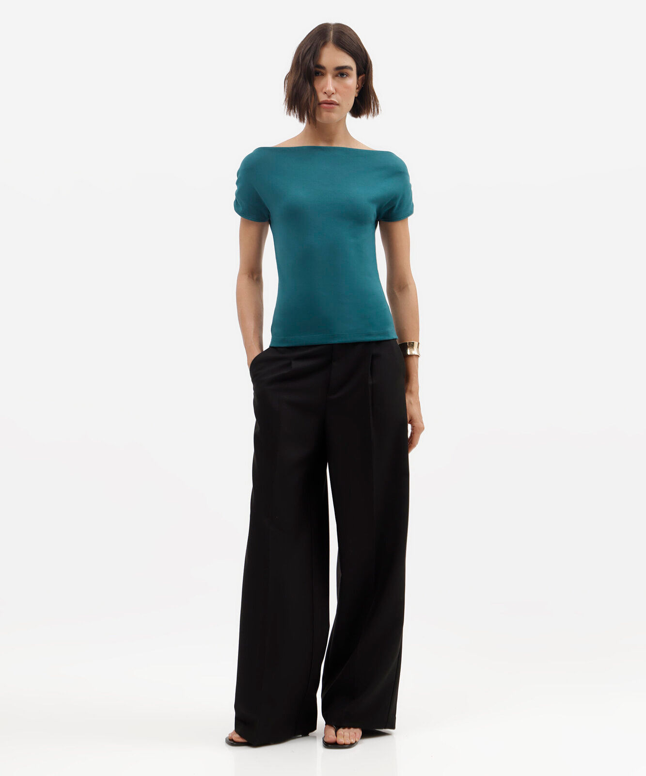 blusa feminina de algodão ombro a ombro manga curta azul