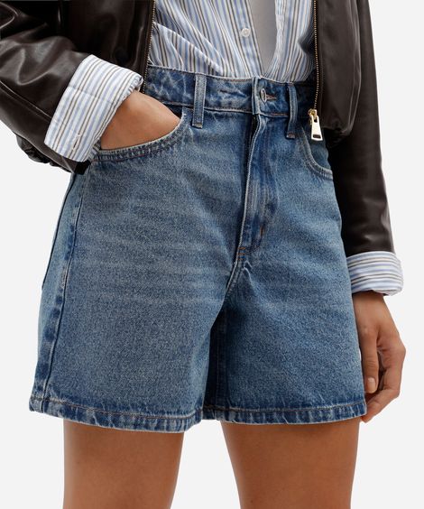 bermuda feminina mom jeans cintura super alta azul