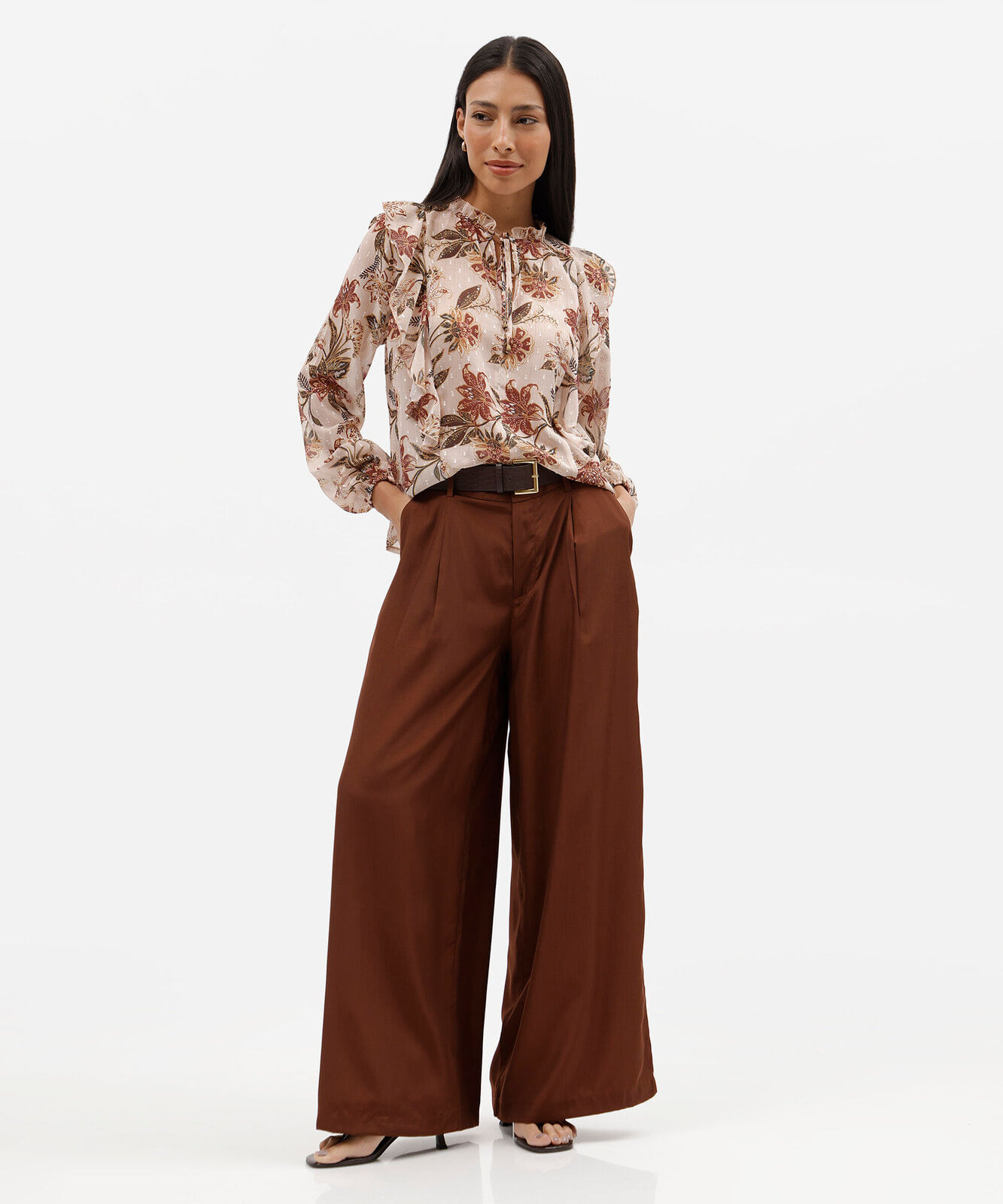 bata feminina manga longa com babados floral bege