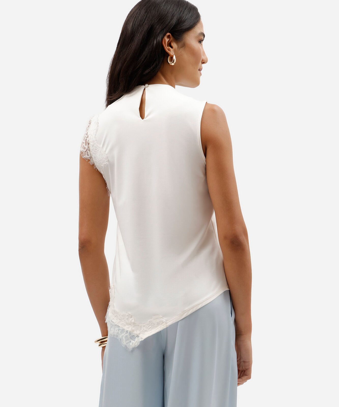 regata feminina com renda off white