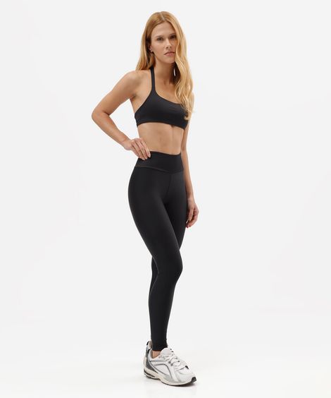 calça legging esportiva feminina de poliamida com bolso preta