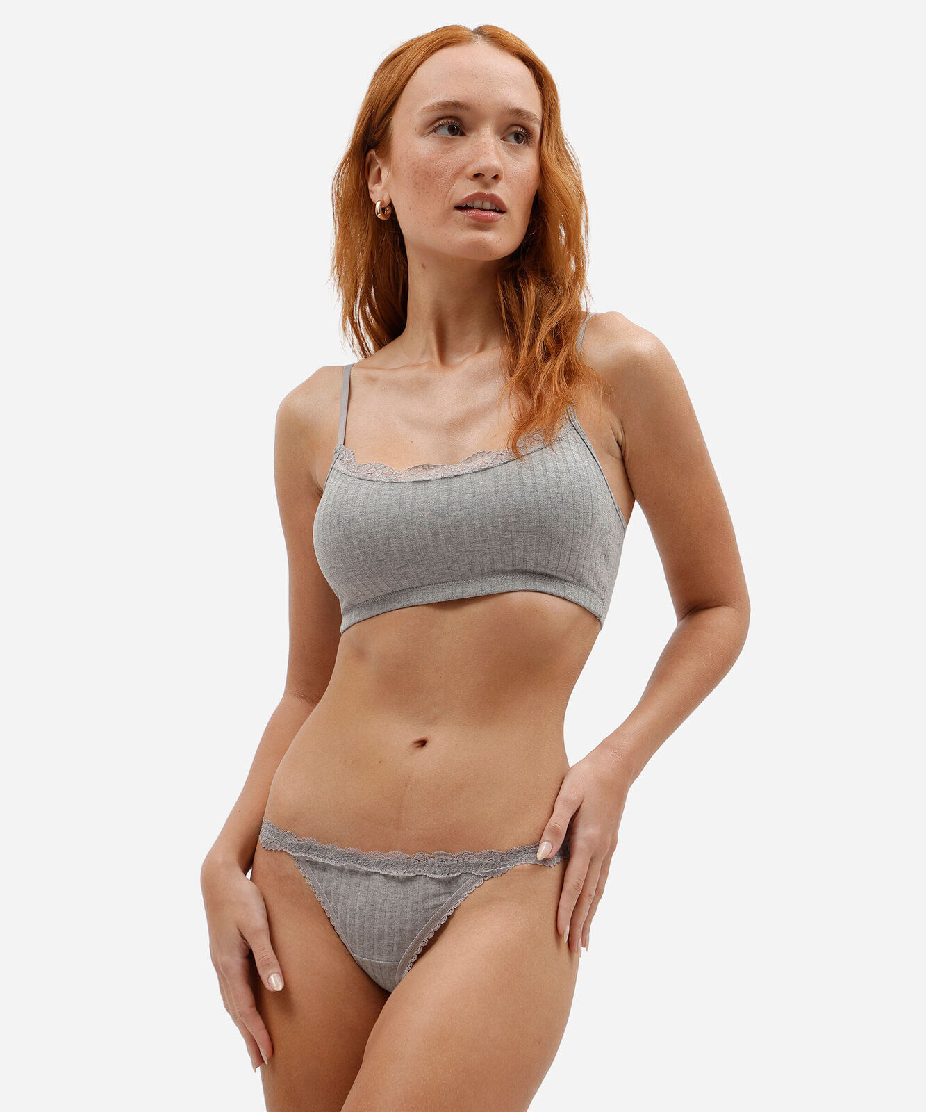 calcinha fio dental feminina de viscose canelada cinza