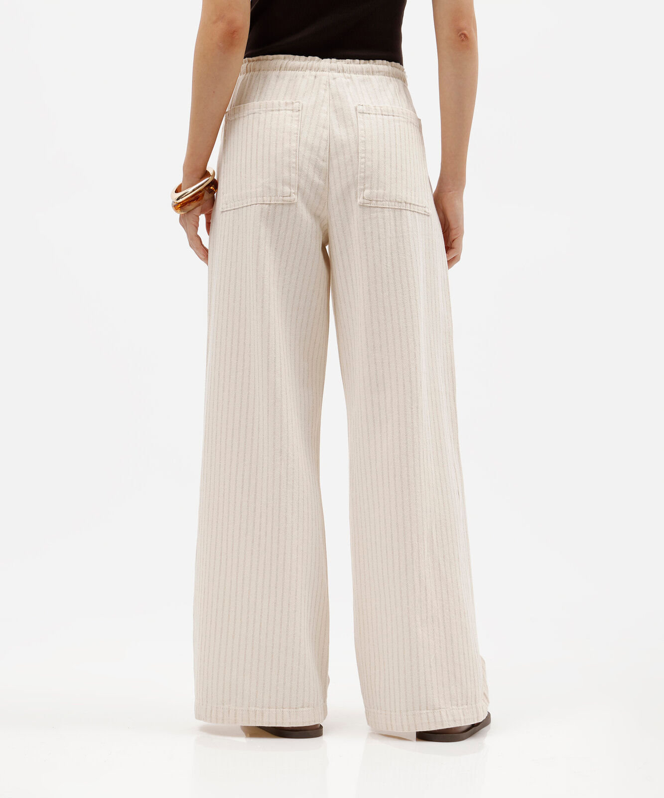 calça estilo pijama feminina de sarja listrada bege