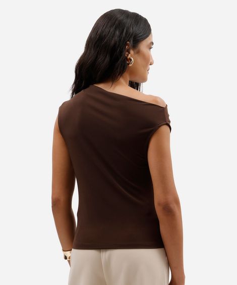 blusa feminina franzida assimétrica marrom
