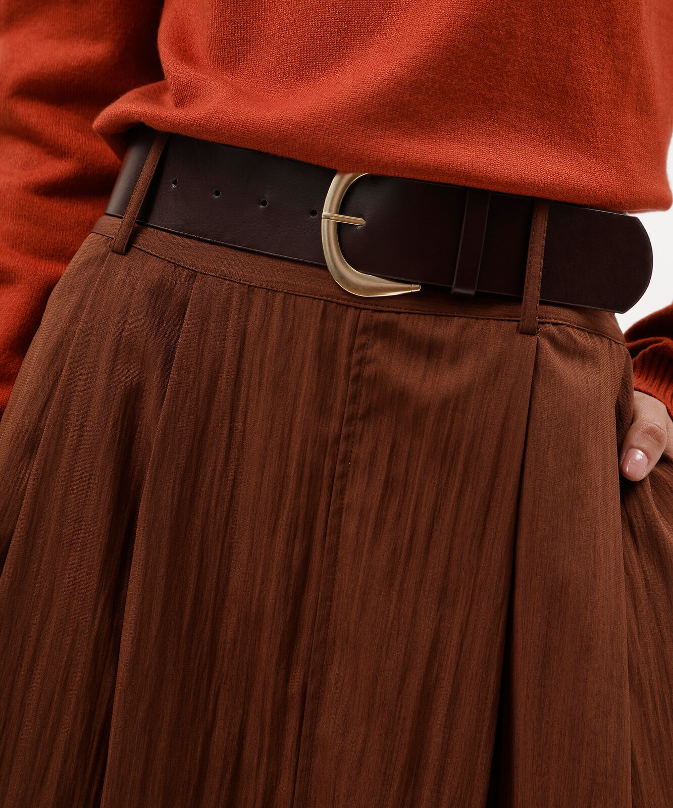 saia midi feminina com cinto texturizada marrom