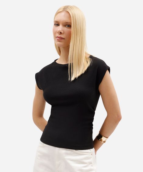 blusa feminina texturizada com pregas laterais preta