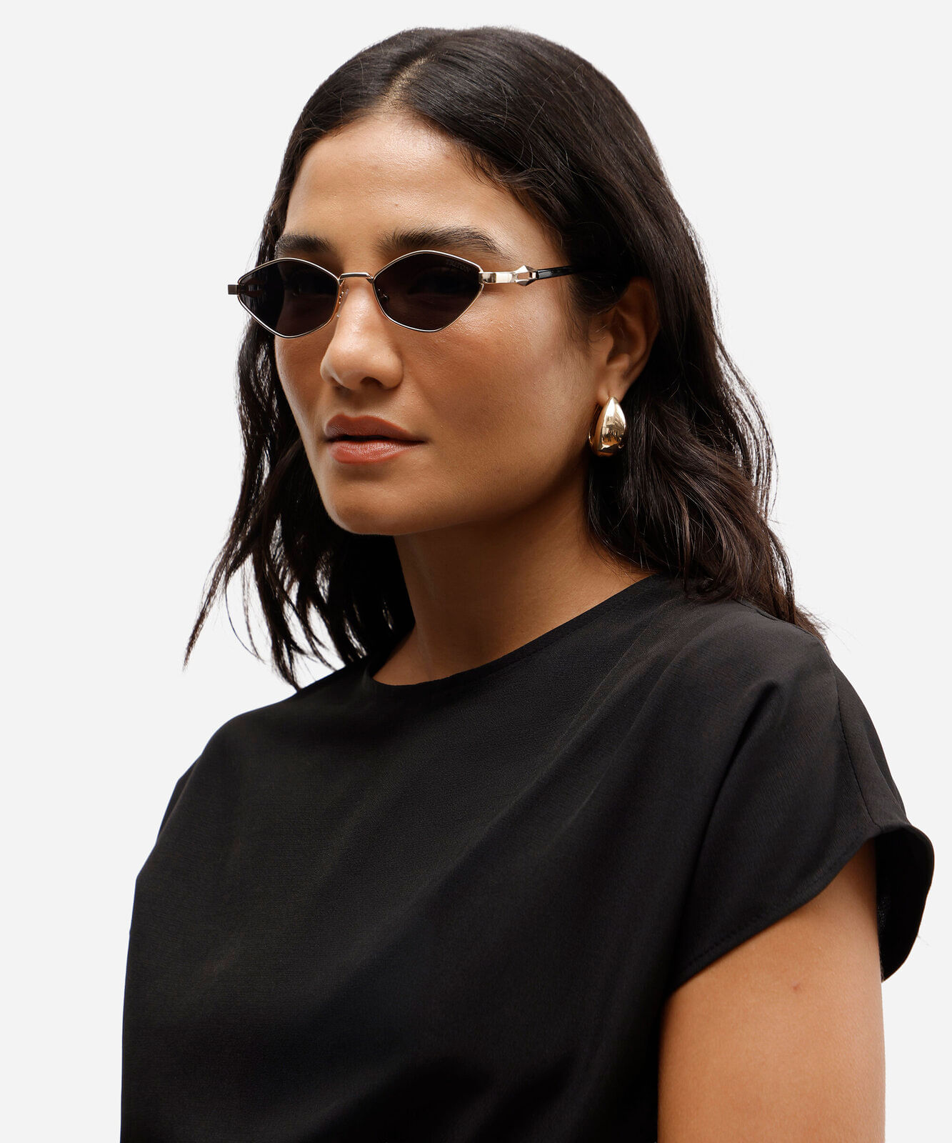 óculos de sol feminino oval de metal triton dourado