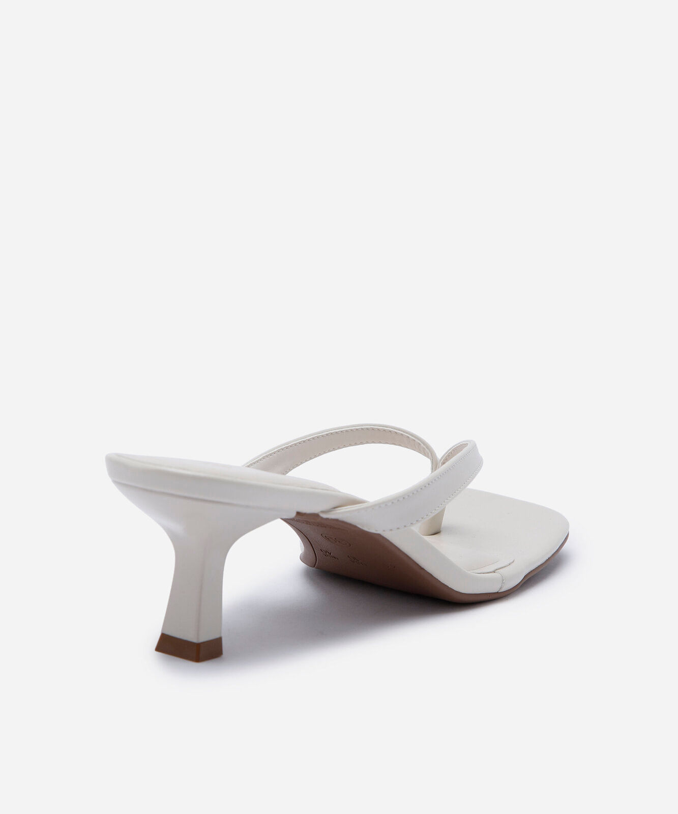 tamanco de dedo com salto taça e bico quadrado oneself off white