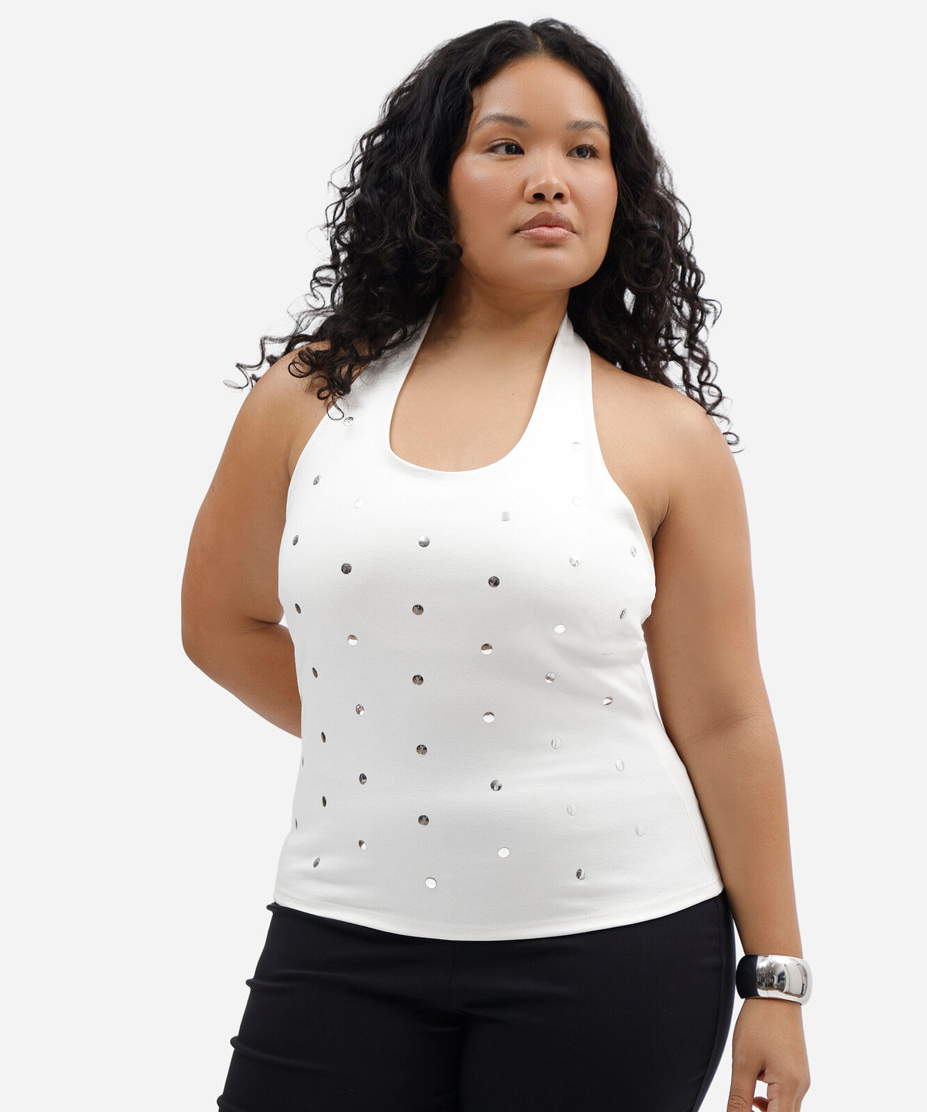 blusa frente única feminina com tachas mindset plus size off white