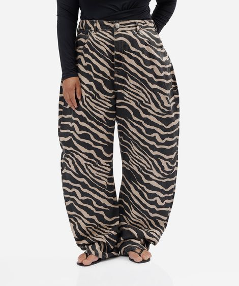 calça barrel feminina de sarja animal print mindset plus size colorida