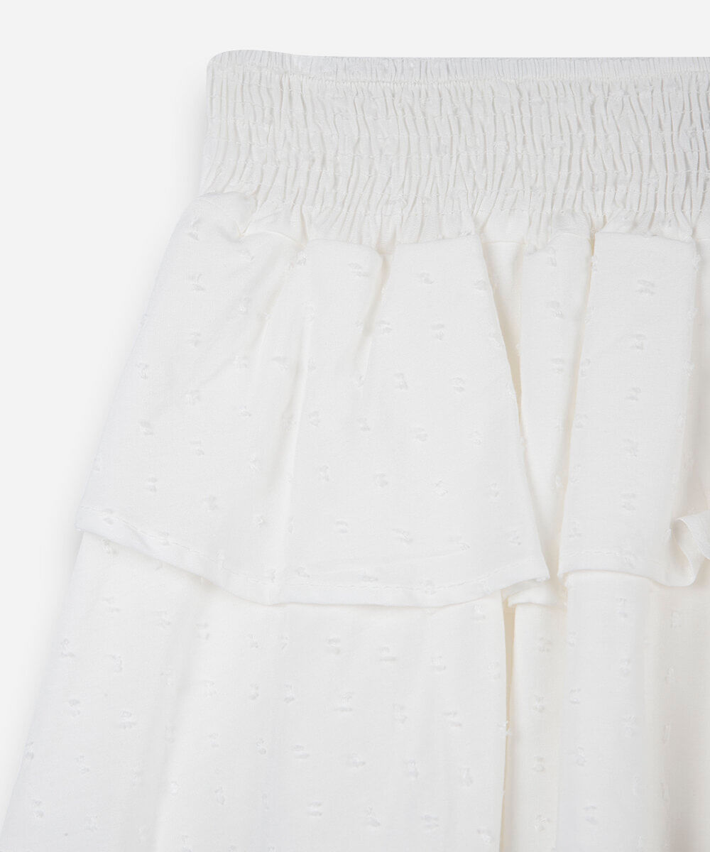 saia curta juvenil de viscose com babados texturizada off white