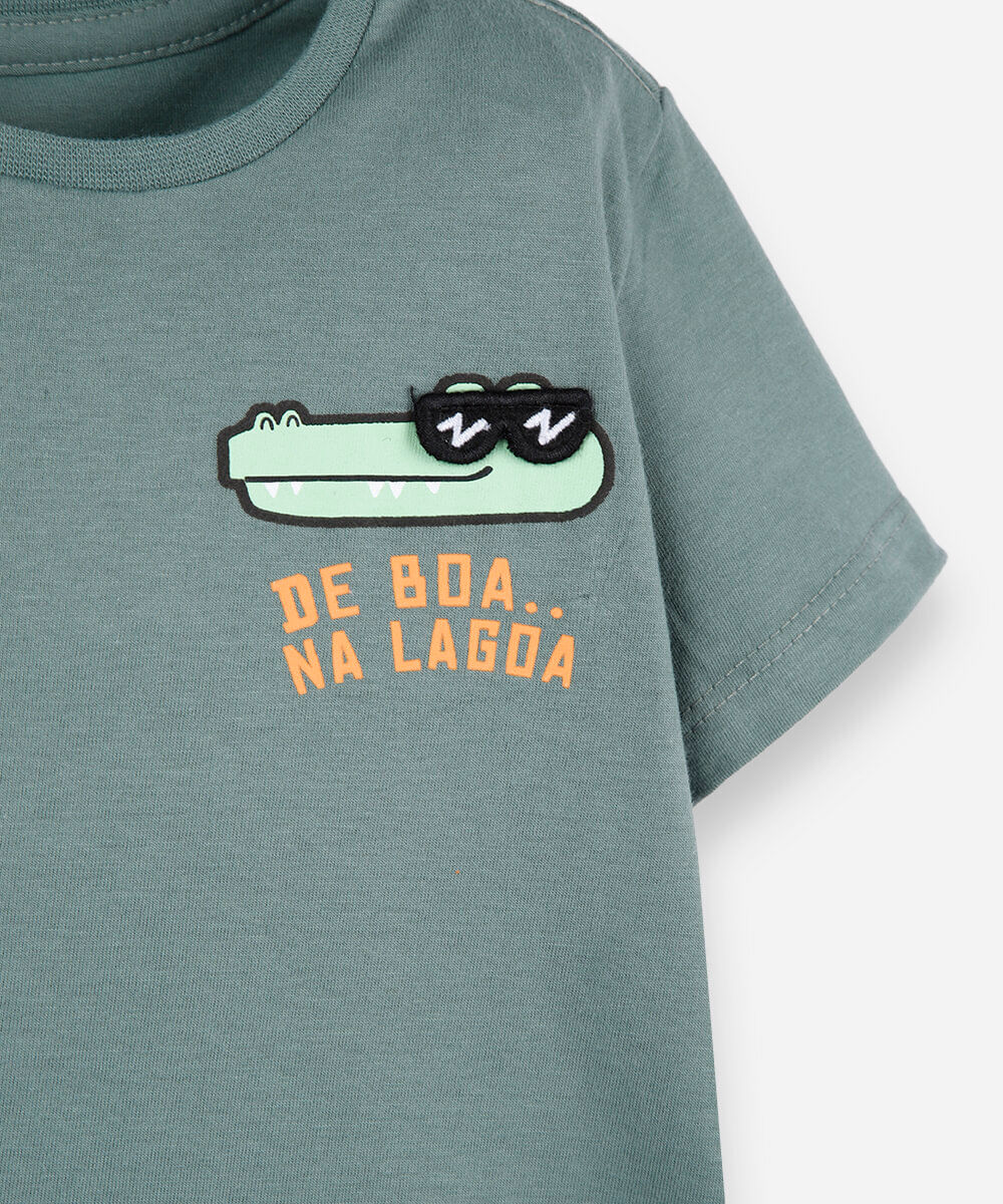 camiseta infantil de algodão manga curta estampada verde