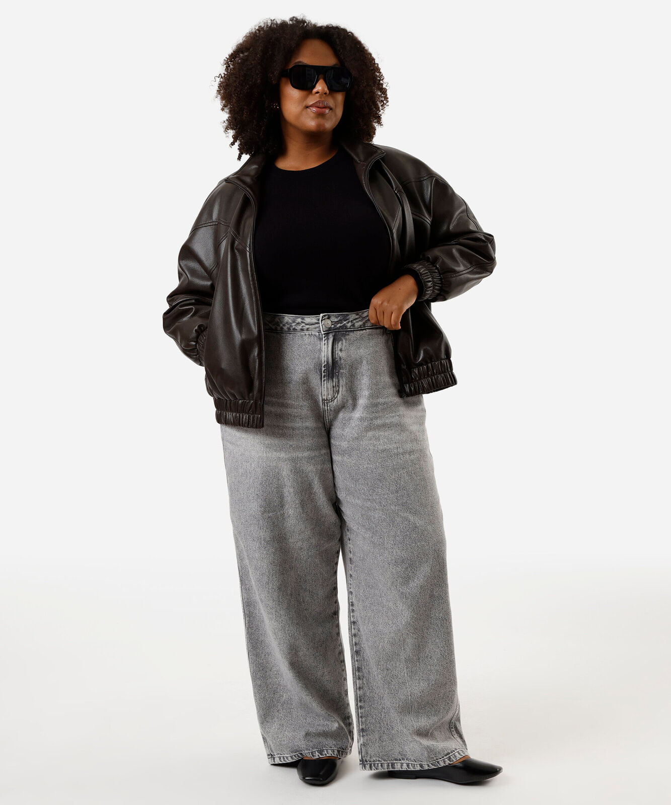 calça skater feminina jeans cintura média plus size cinza