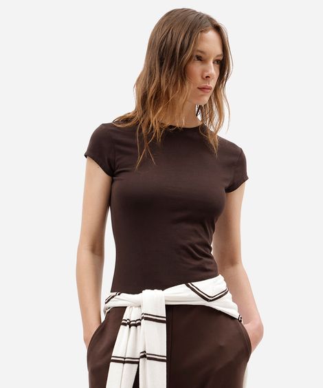 blusa básica feminina de algodão marrom