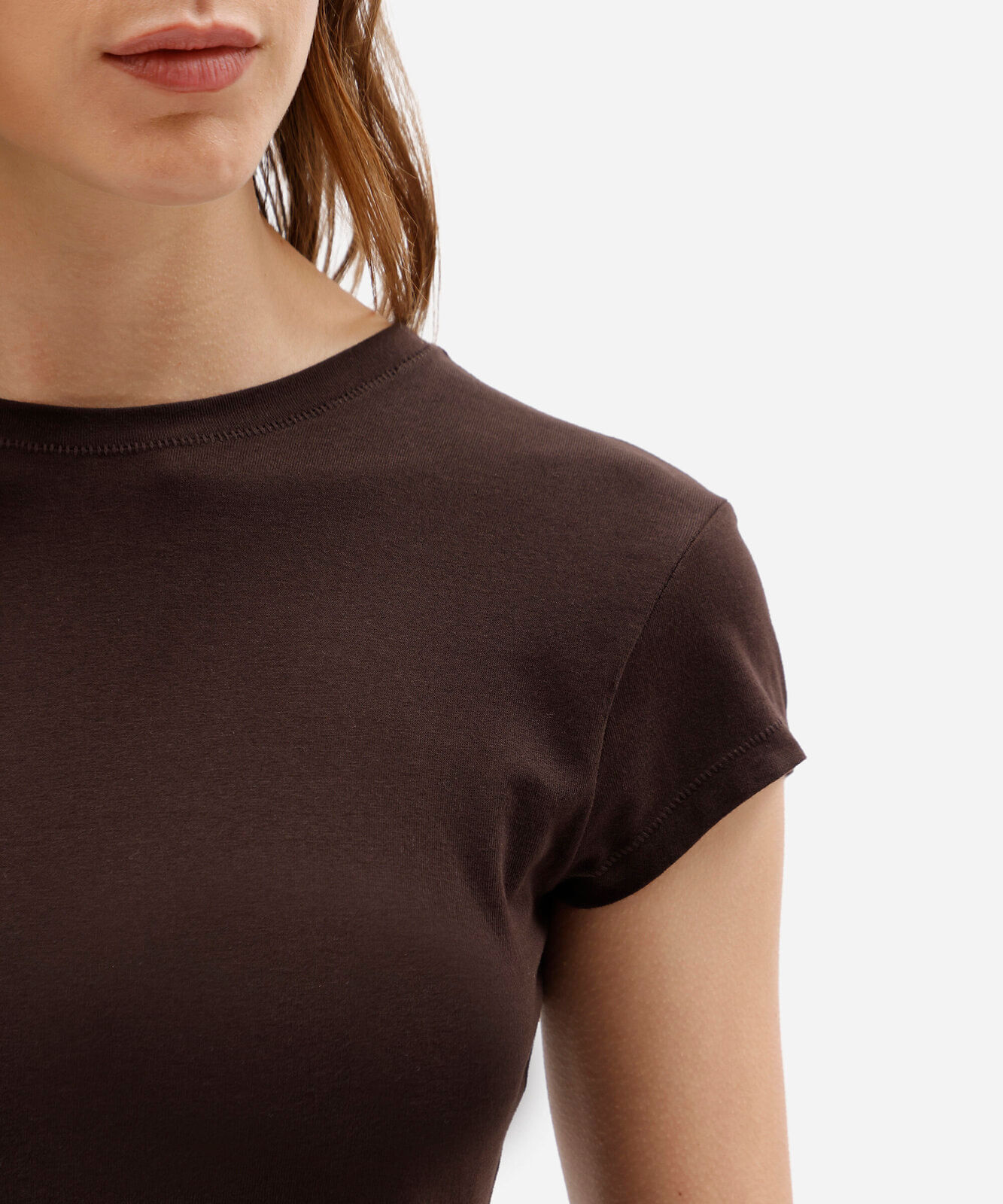 blusa básica feminina de algodão marrom