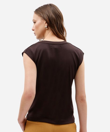 blusa muscle tee feminina com viscose decote redondo marrom