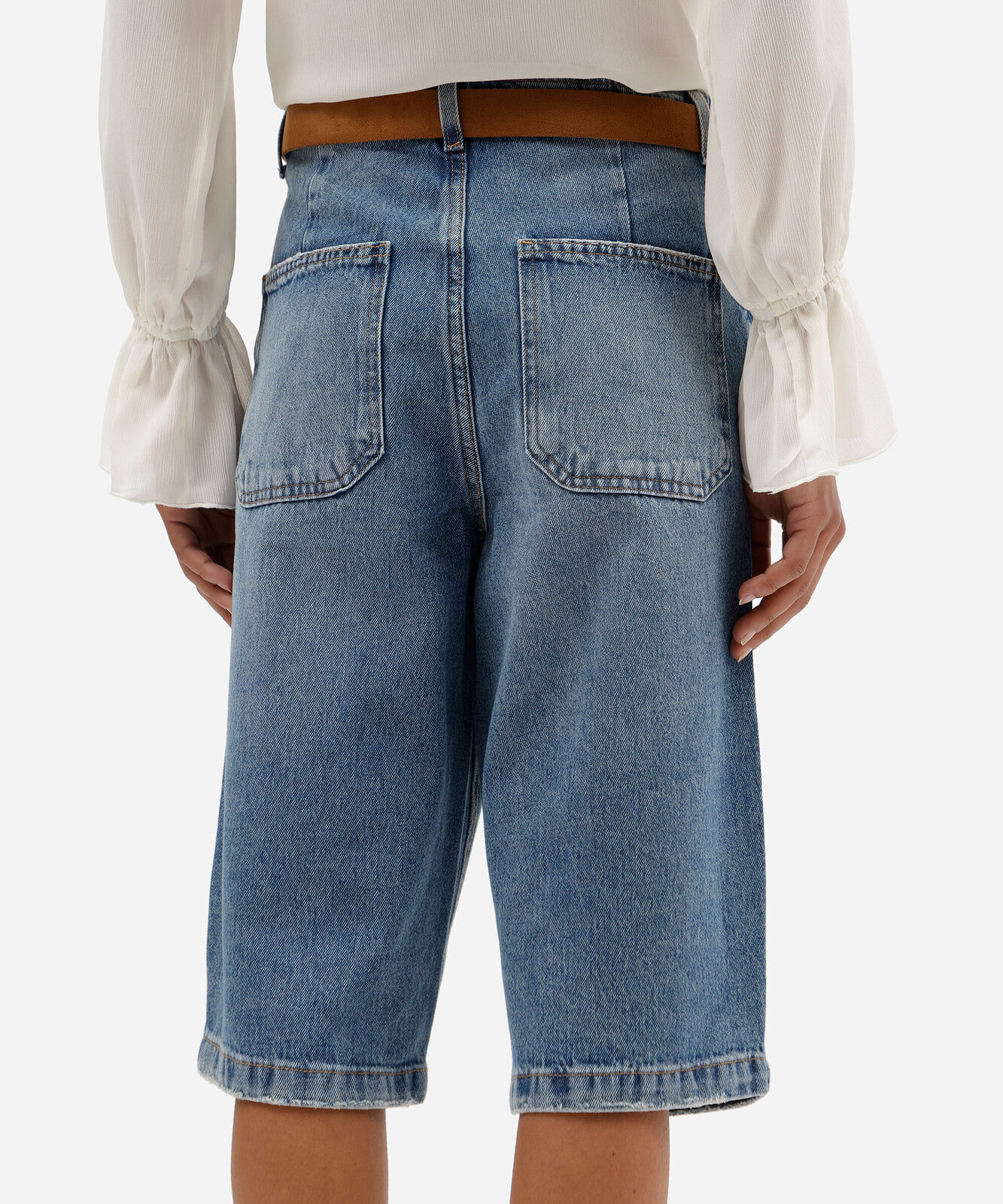 bermuda jorts feminina jeans cintura alta com cinto azul
