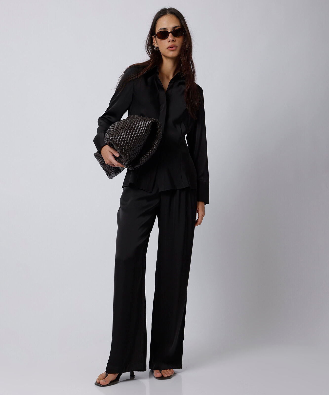 camisa feminina manga longa acetinada mindset preta