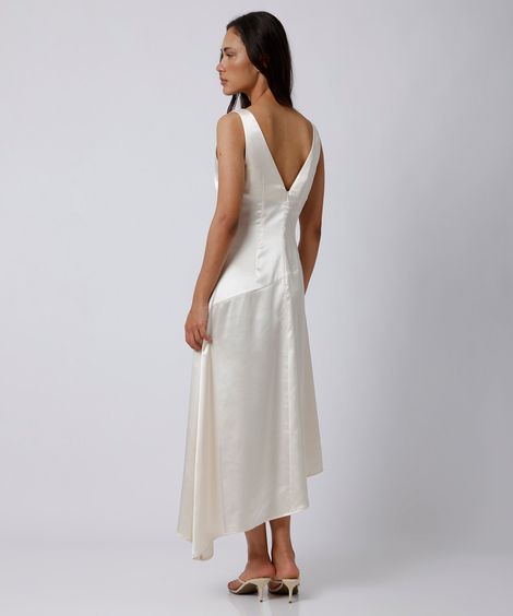 vestido midi feminino decote v com recortes assimétrico acetinado mindset bege