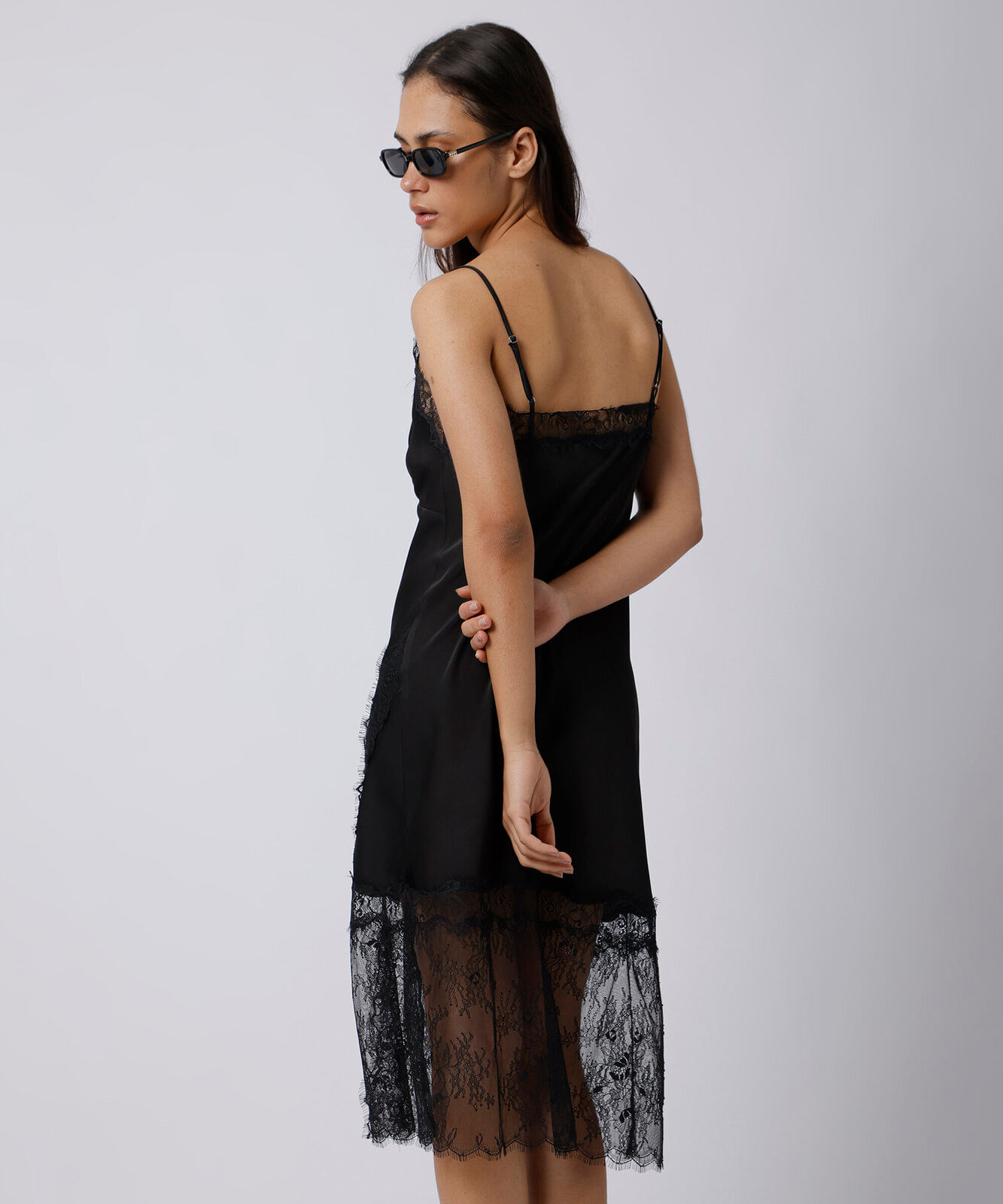 vestido midi slip dress feminino alça fina com renda mindset preto