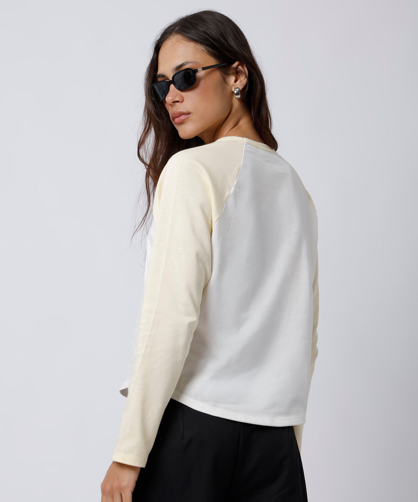 camiseta raglan feminina de algodão manga longa mindset branca