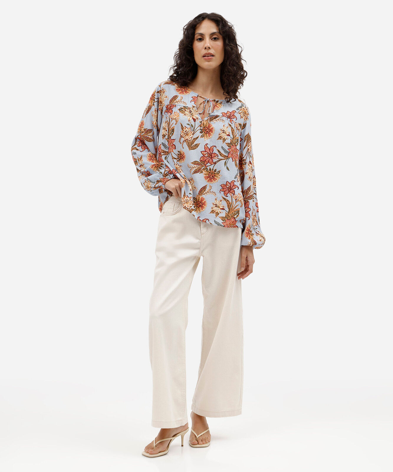 bata feminina de viscose com lurex floral azul