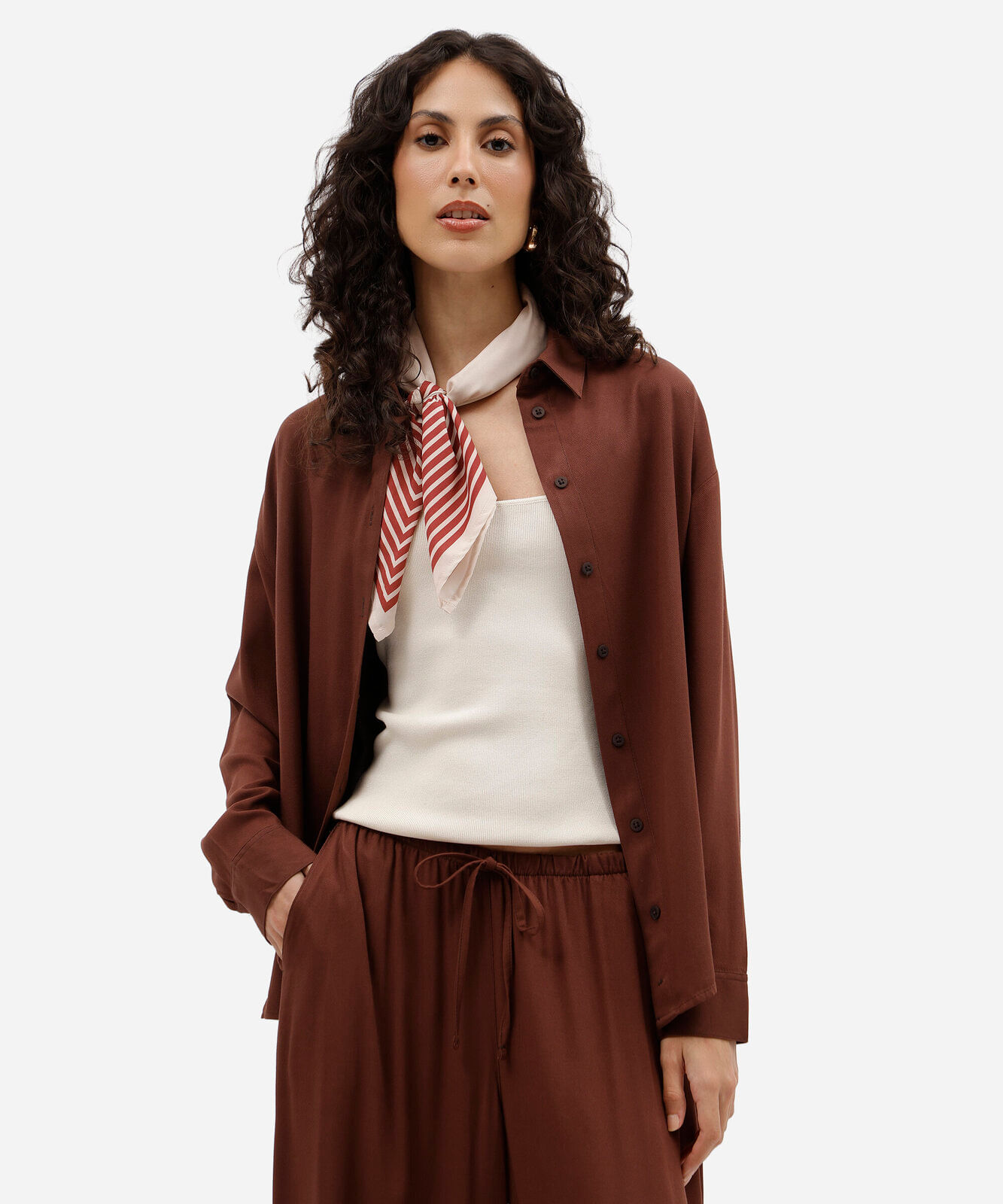 camisa oversized feminina de viscose manga longa marrom