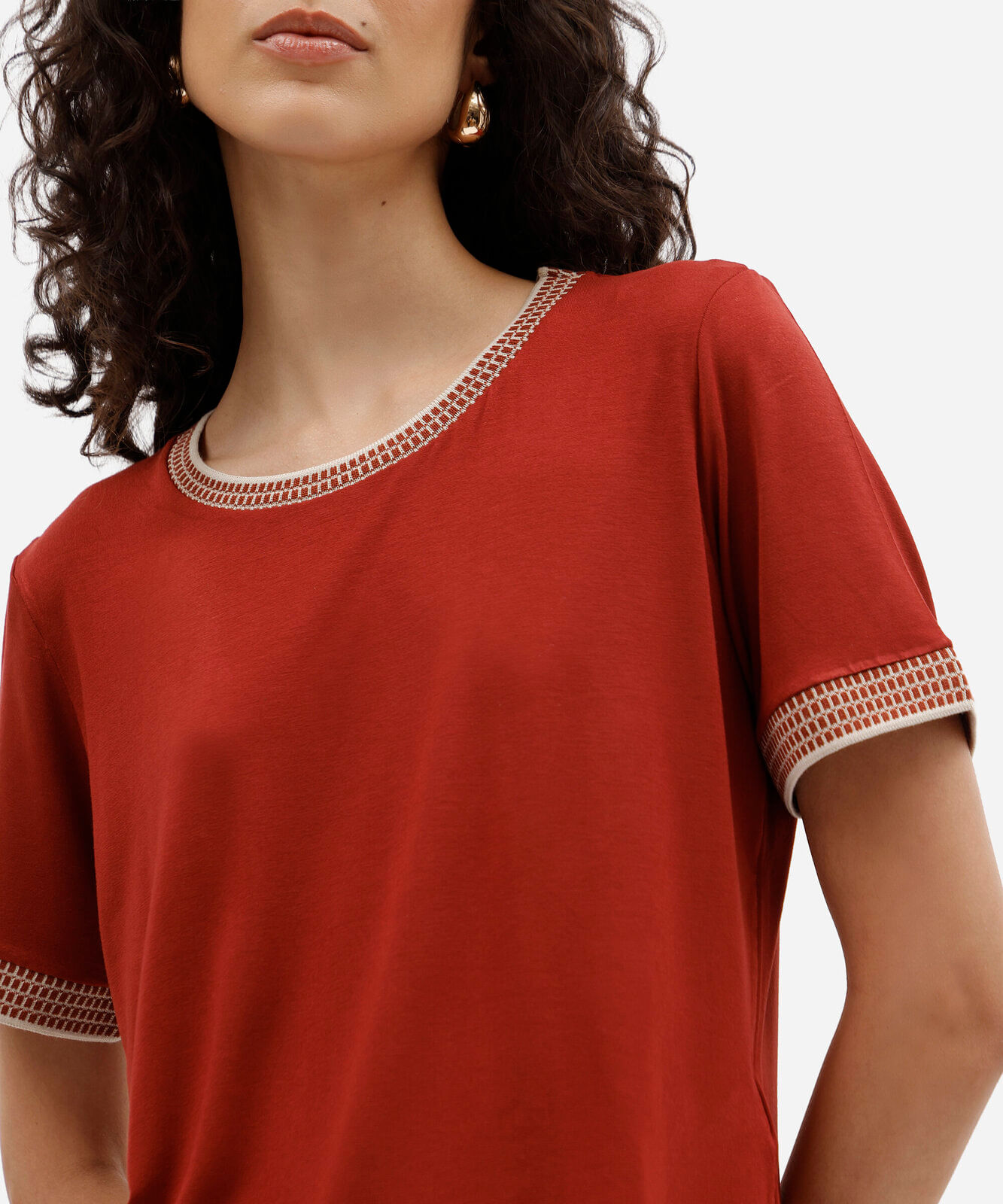 blusa feminina de viscose manga curta vinho