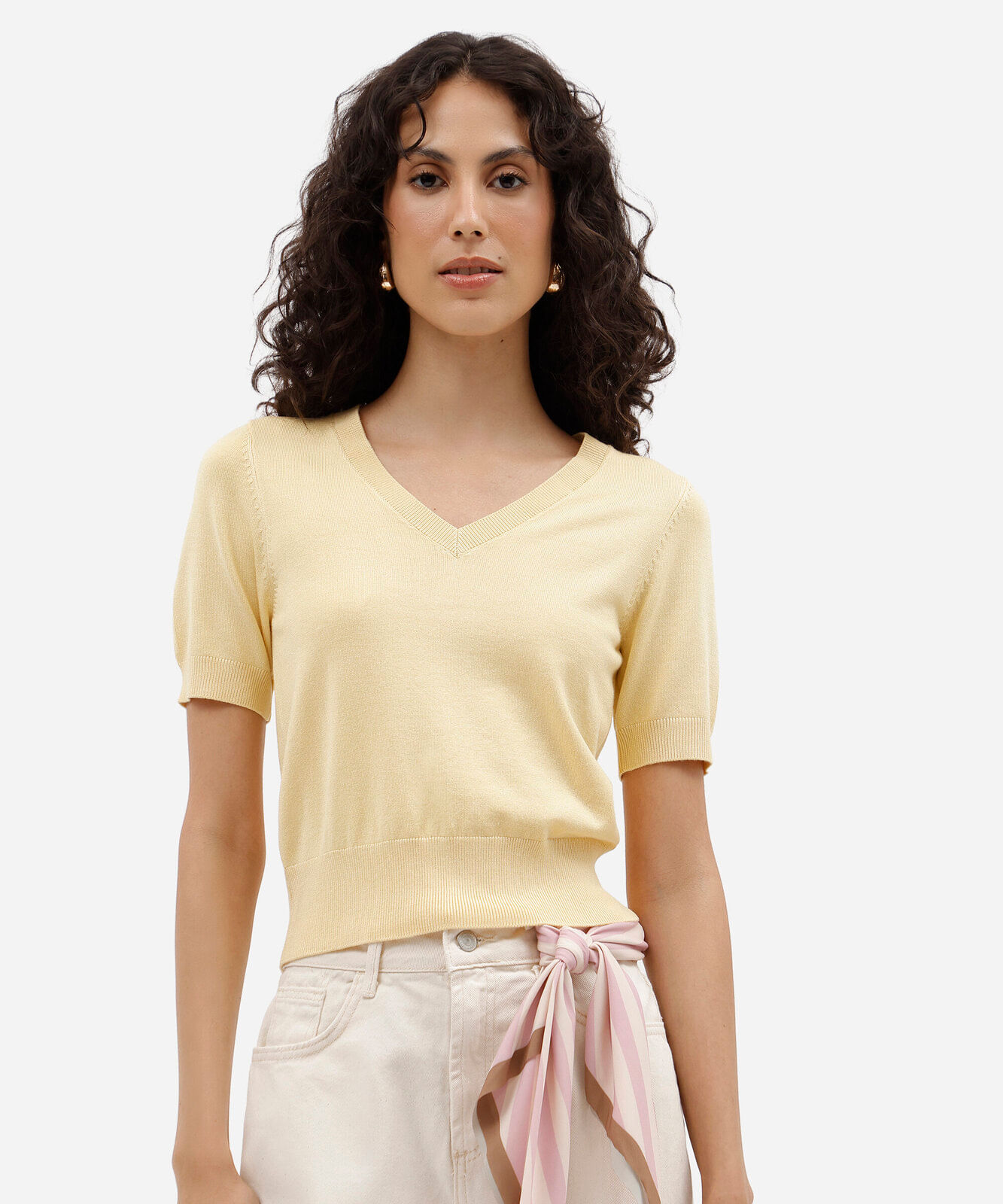 blusa cropped feminina de tricot decote v manga curta amarela