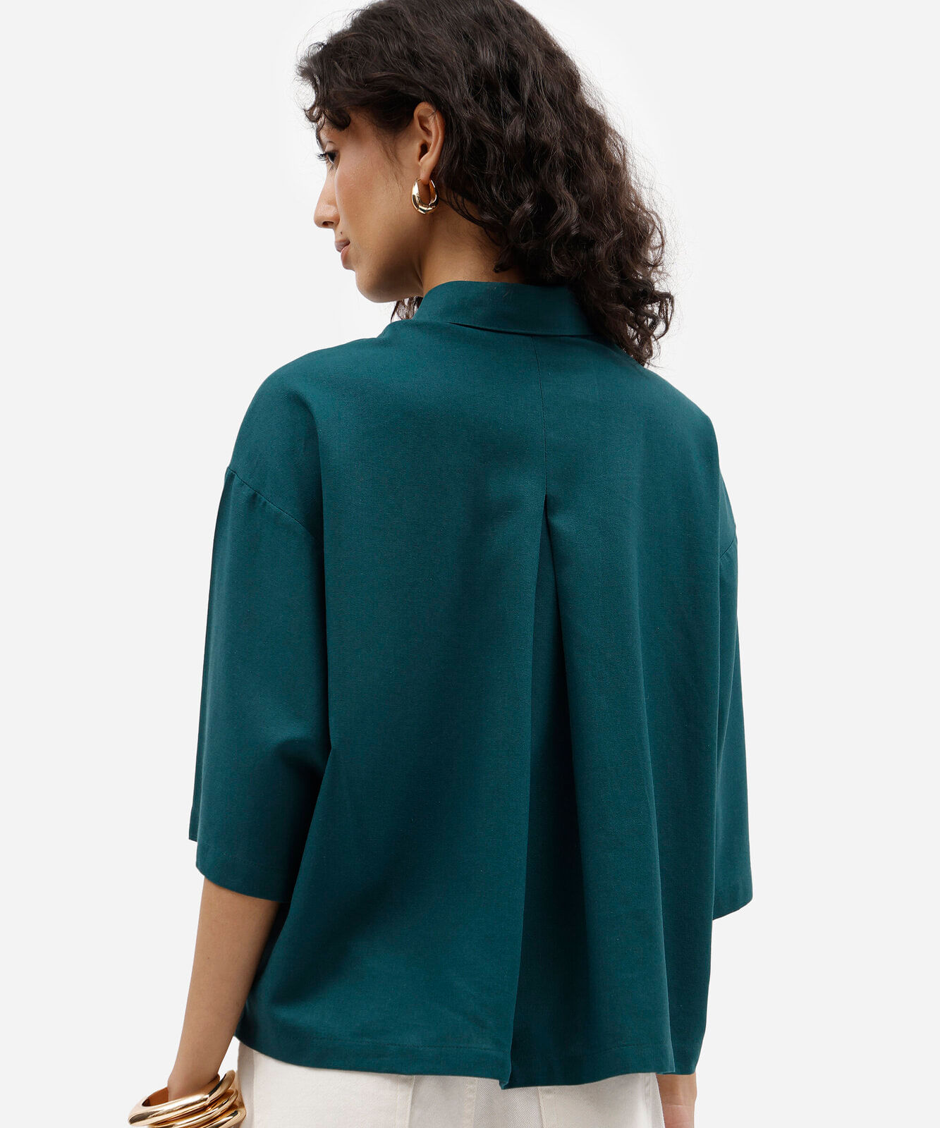 camisa oversized feminina com linho manga curta azul