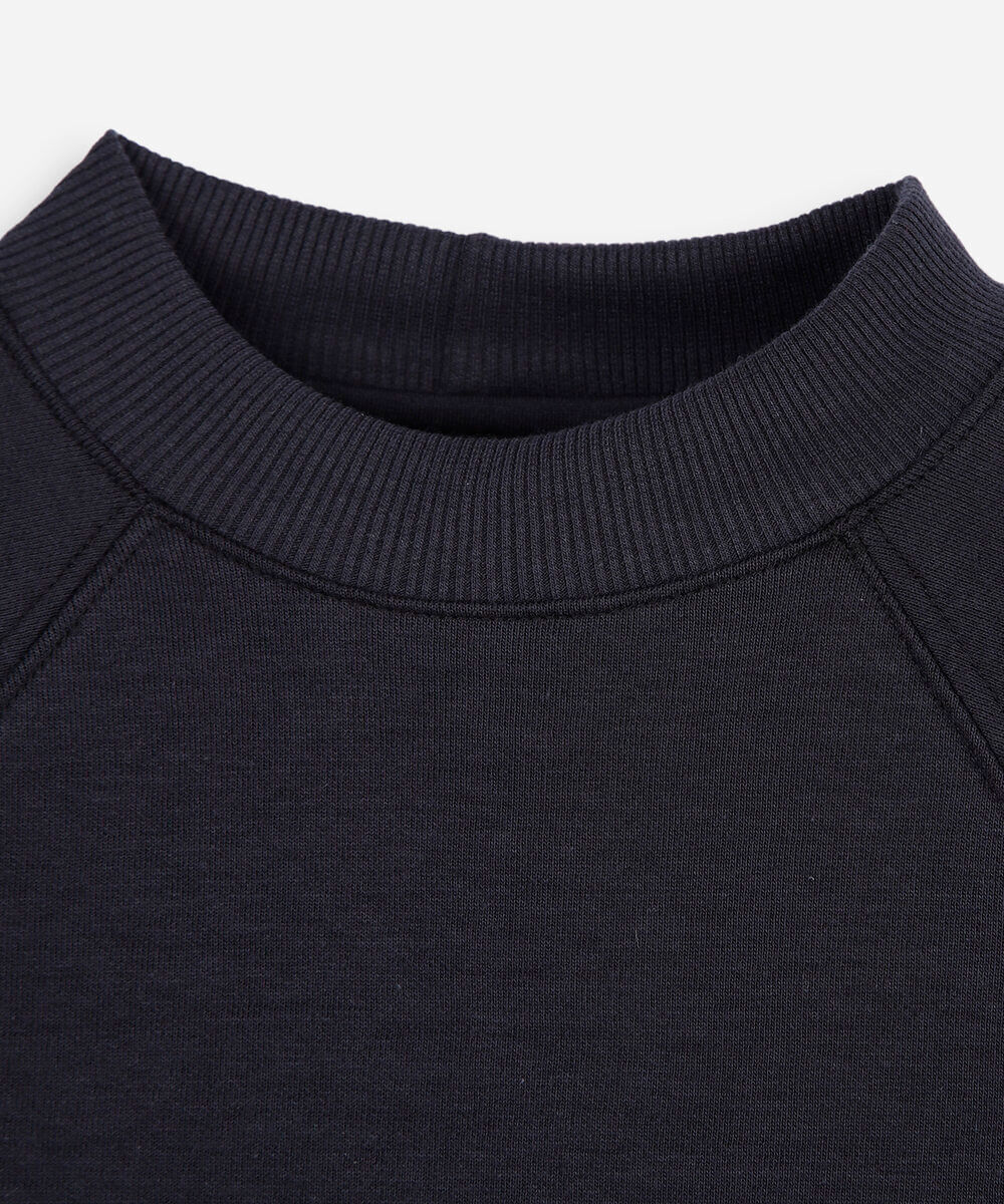 camiseta infantil slim raglan preta
