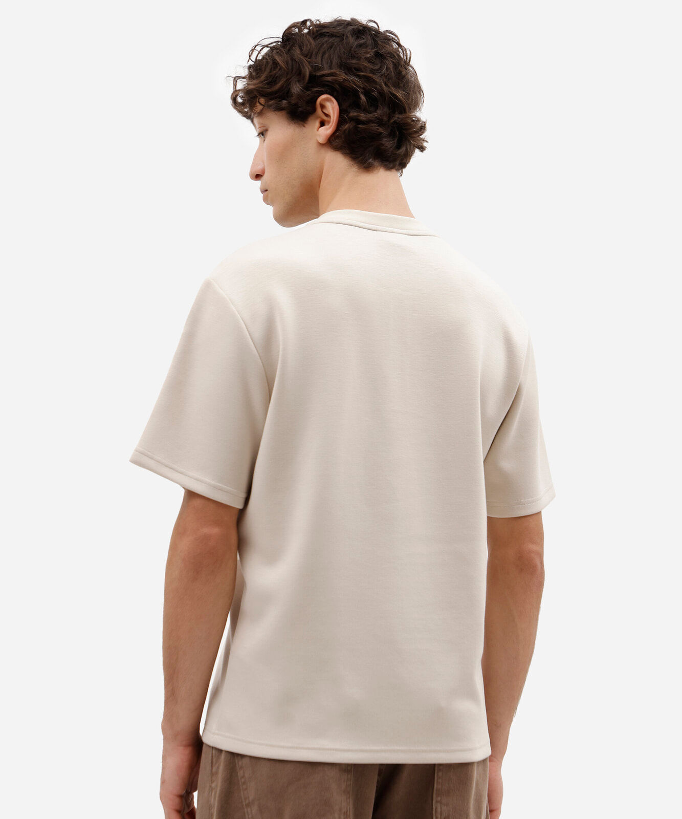 camiseta masculina com viscose gola henley manga curta bege