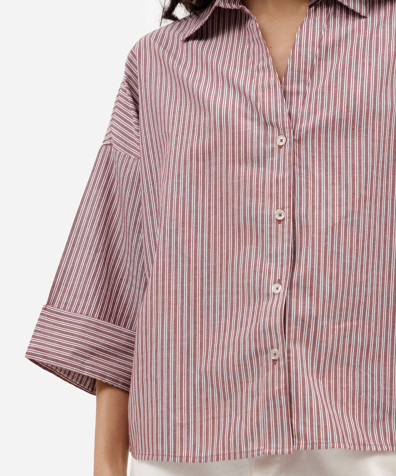 camisa oversized feminina de algodão decote v manga longa listrada vinho