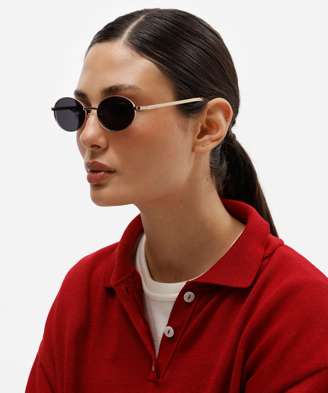 óculos de sol feminino oval de metal triton dourado