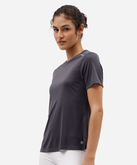 camiseta esportiva feminina manga curta com refletivo cinza