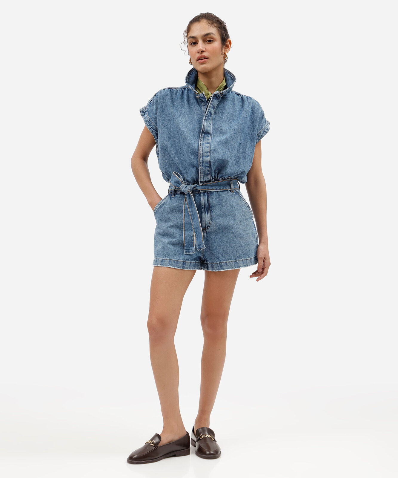 macaquinho feminino jeans com faixa azul