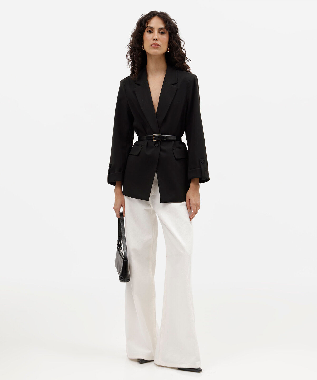 blazer de alfaiataria feminino com martingale preto