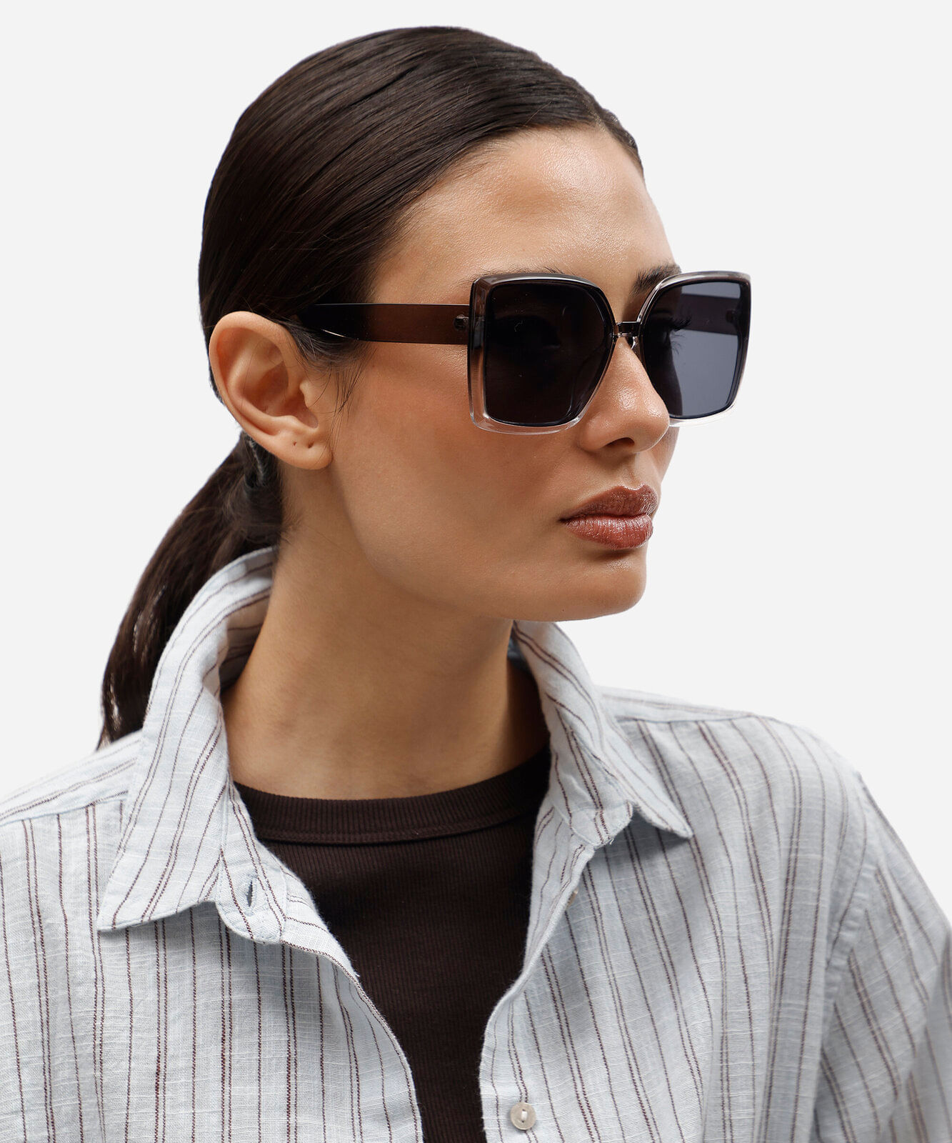 óculos de sol feminino quadrado de acetato cinza
