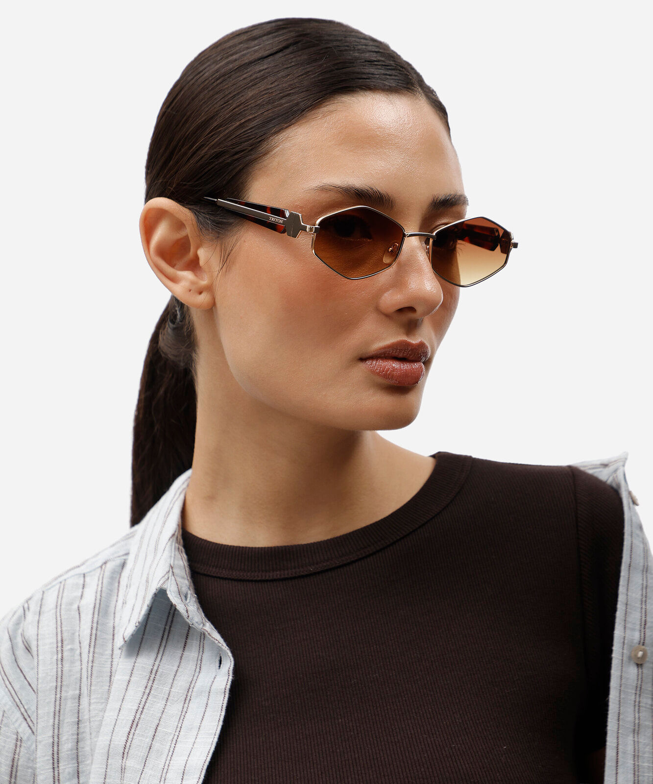 óculos de sol feminino oval de metal triton dourado