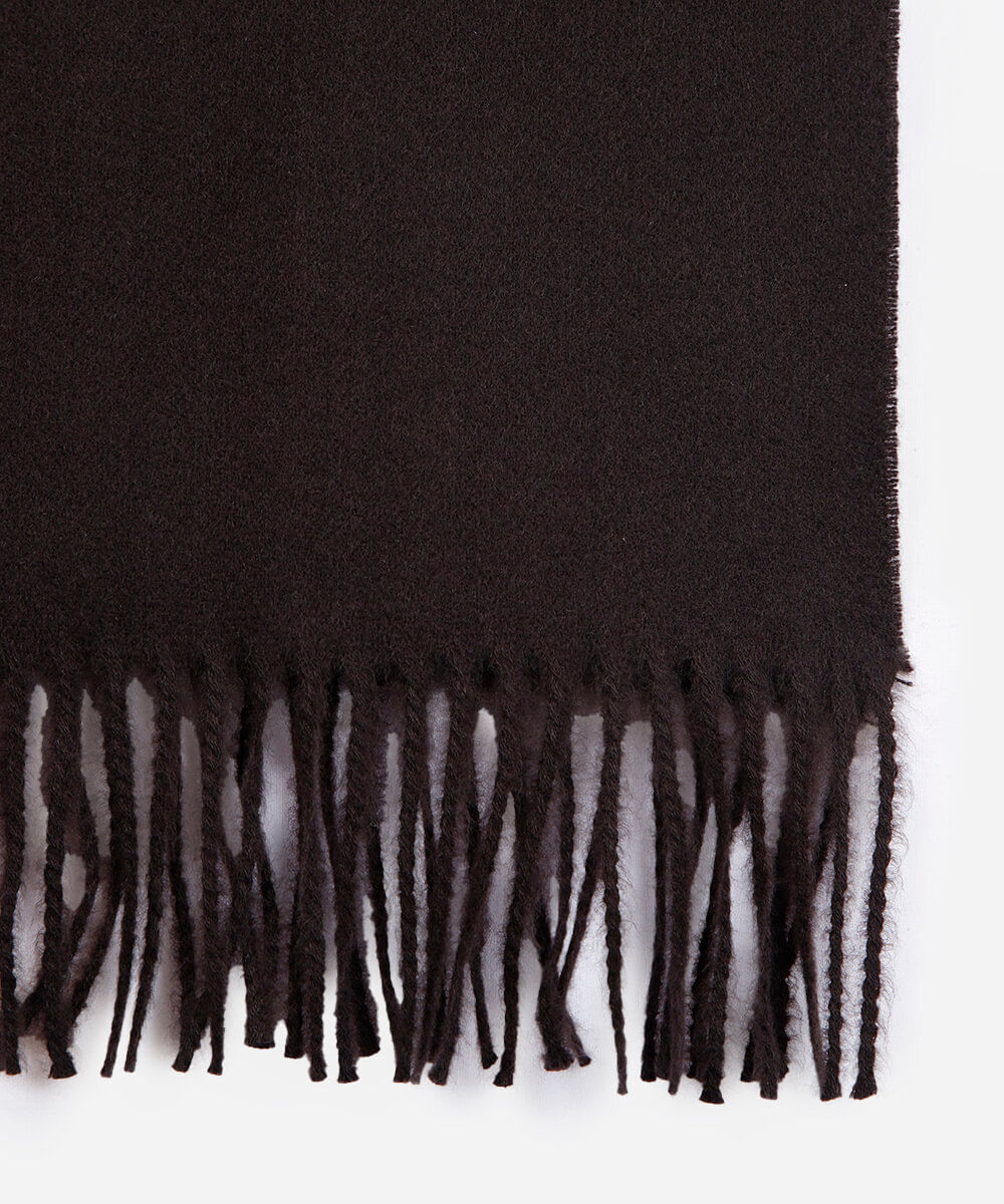 cachecol masculino com viscose e franjas marrom