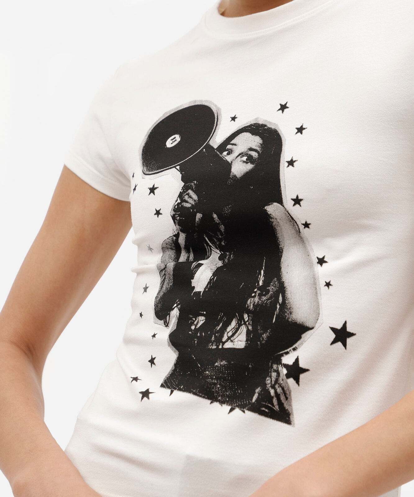 blusa baby look feminina de algodão manga curta olivia rodrigo off white