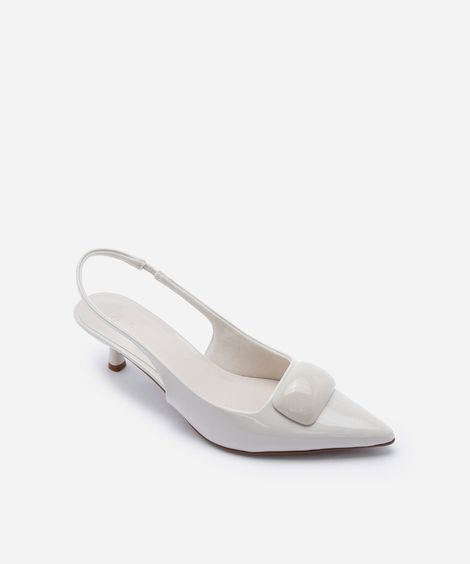 scarpin bico fino feminino salto fino off white