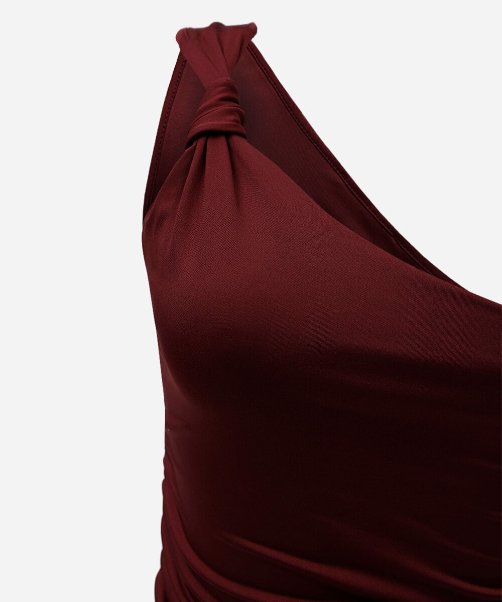 blusa ombro único feminina franzida com nó vinho