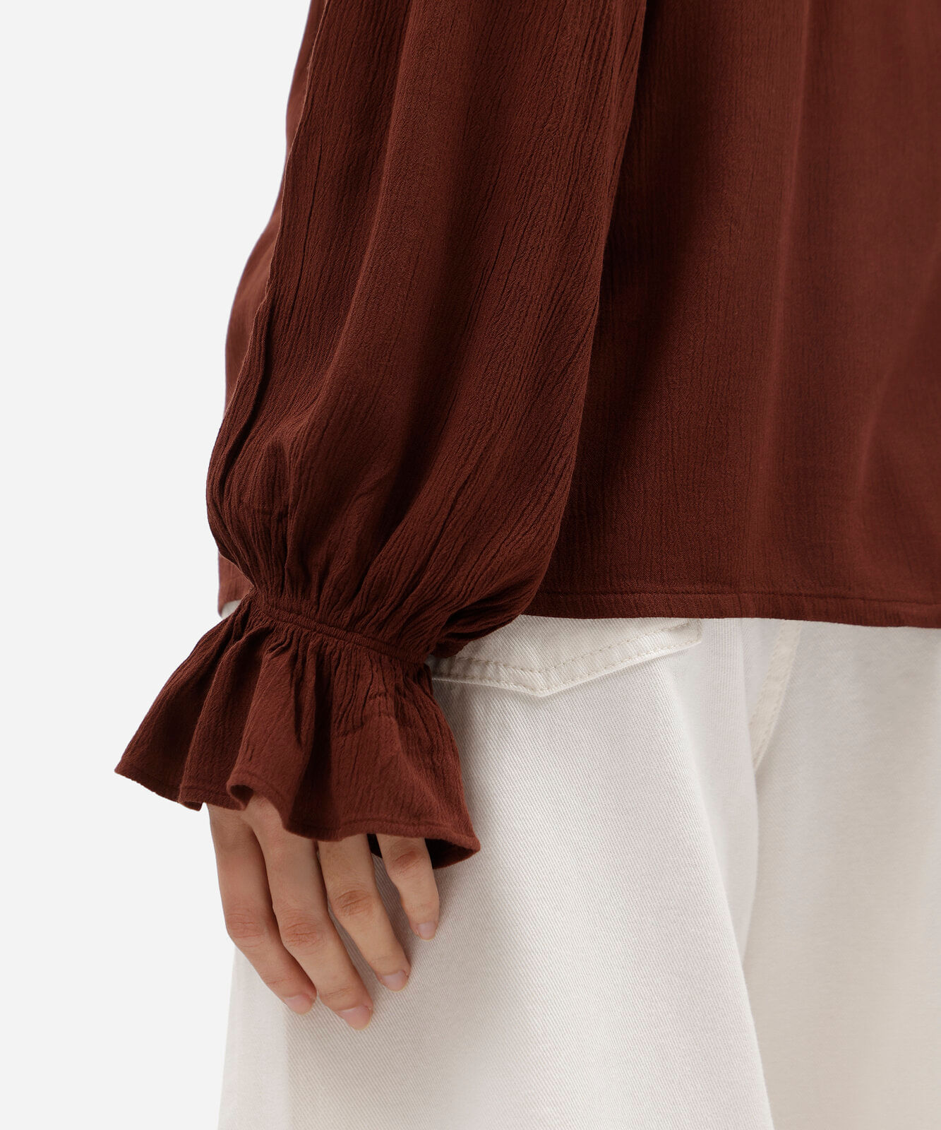 bata feminina de viscose manga longa bordada marrom