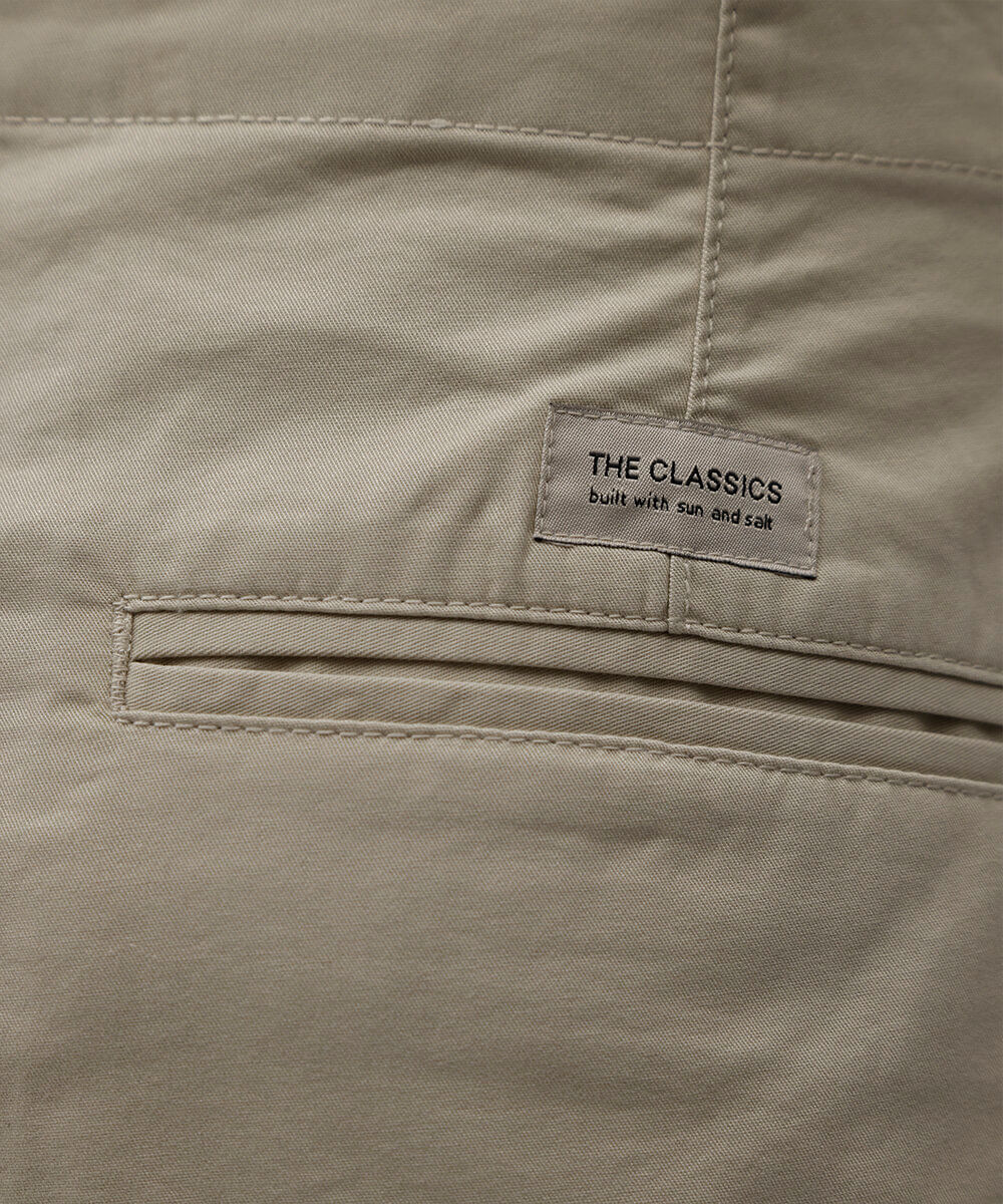 bermuda masculina reta chino bege
