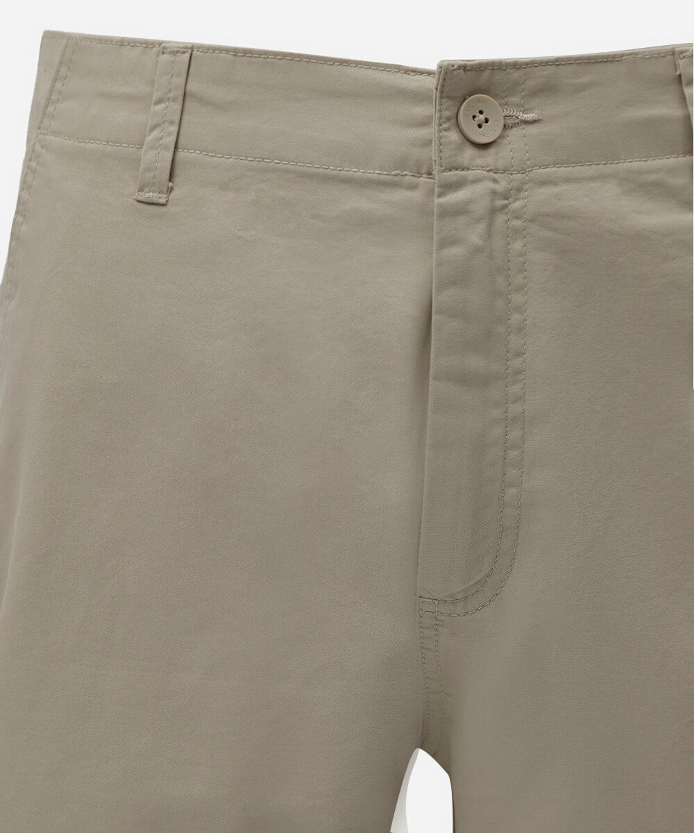 bermuda masculina reta chino bege