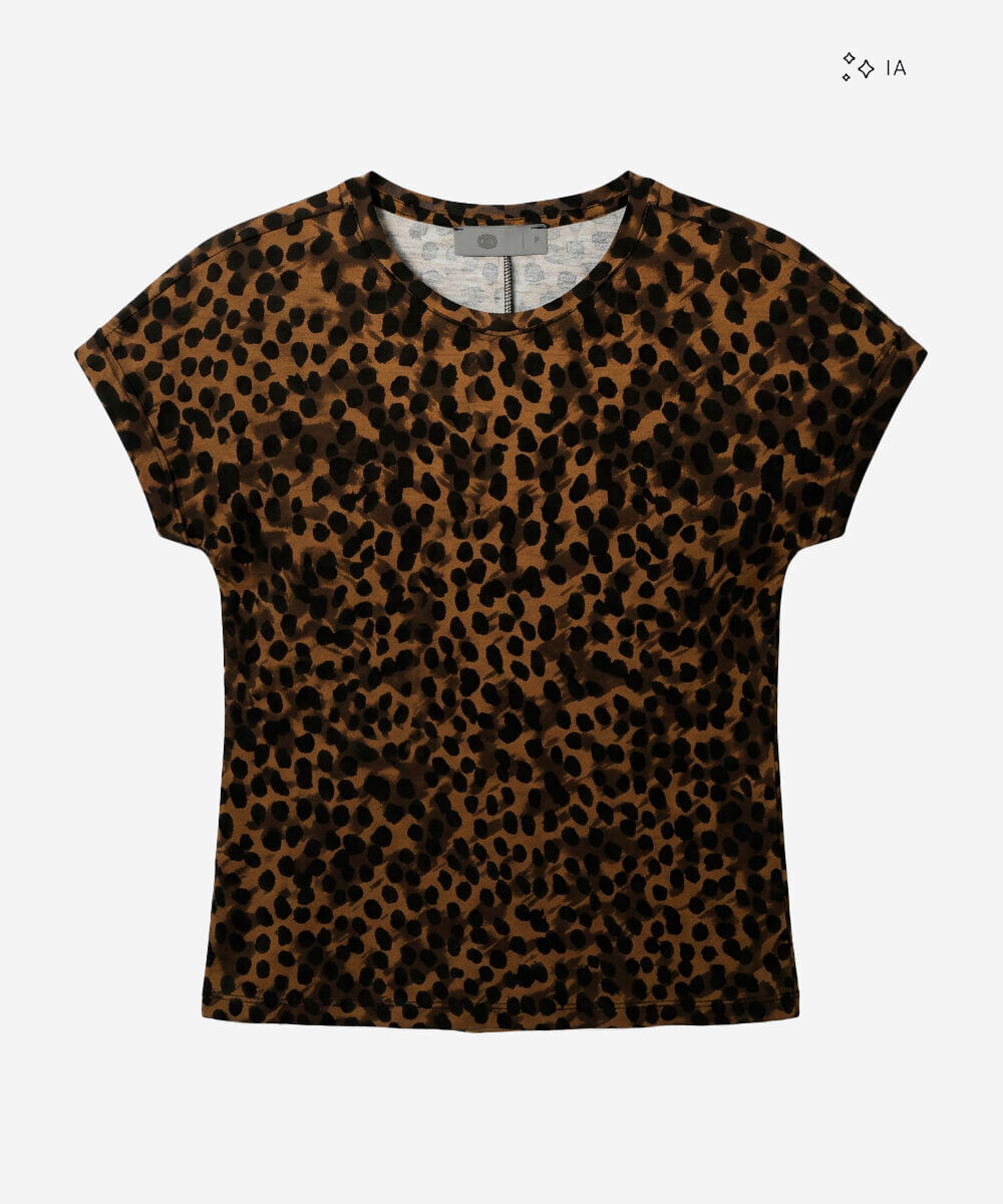 blusa feminina de viscose manga curta animal print marrom