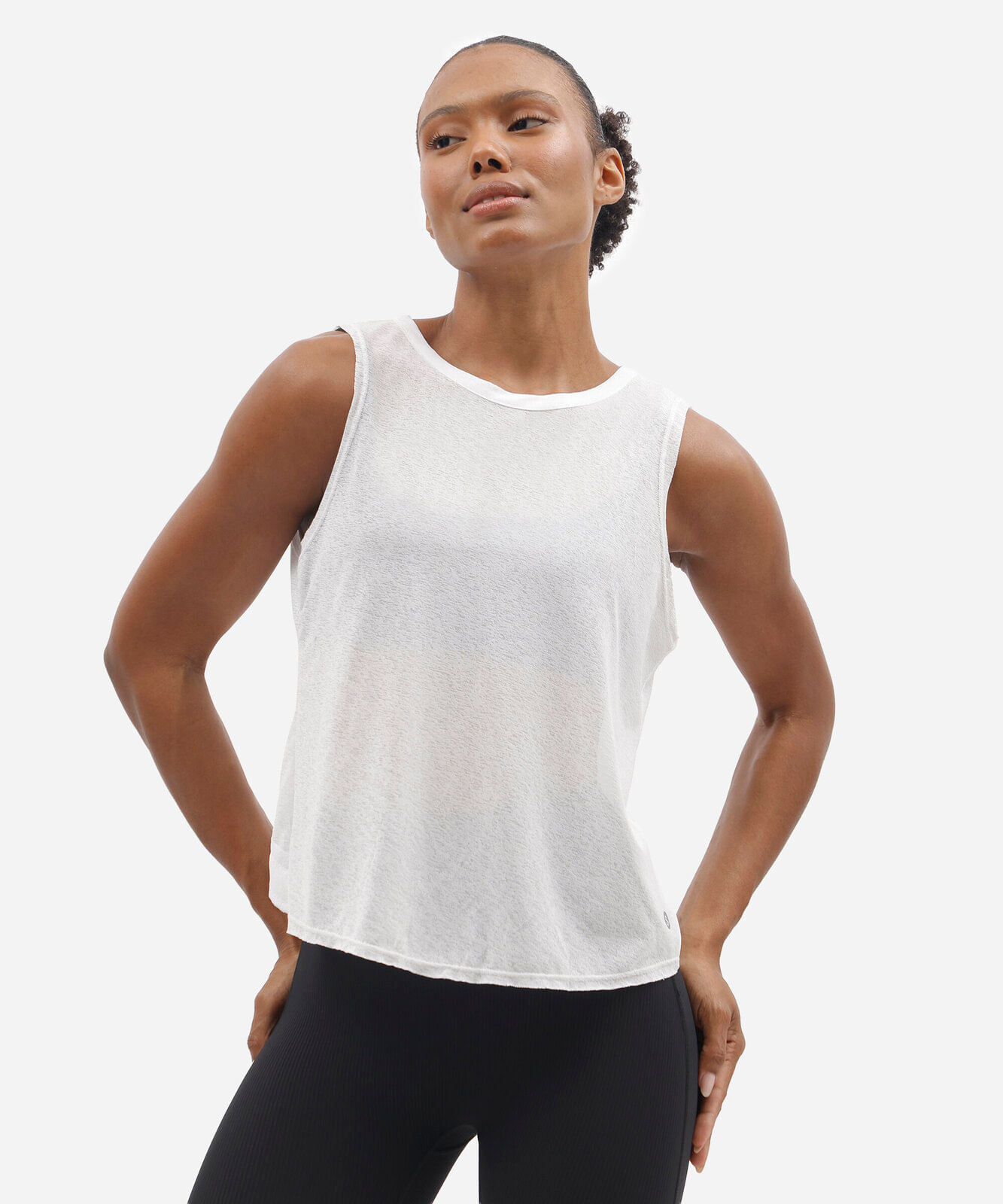 regata esportiva feminina decote costas off white